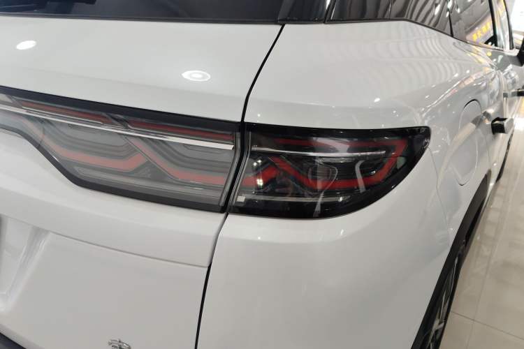 Used BYD Song L DM-i 2025 Intelligent Driving Version 160 km Beyond-Range Type
