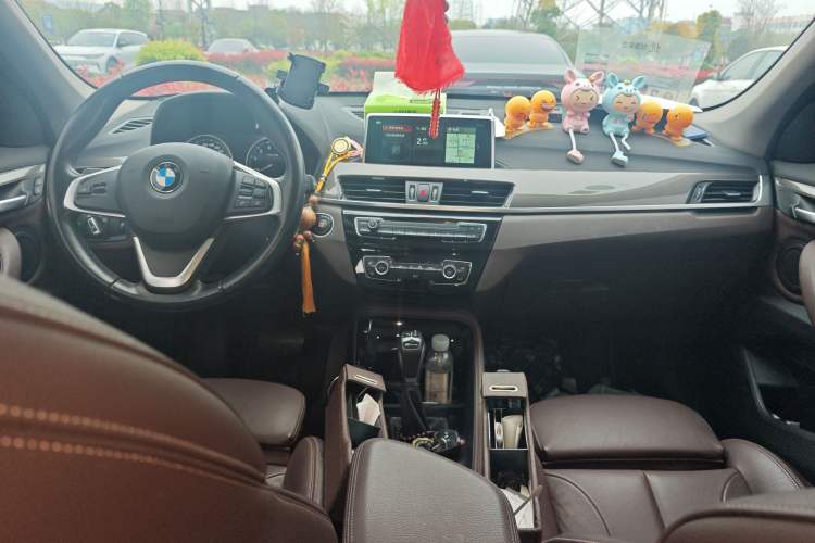Used BMW X1 New Energy 2019 xDrive25Le Mileage Upgrade Version Center Console