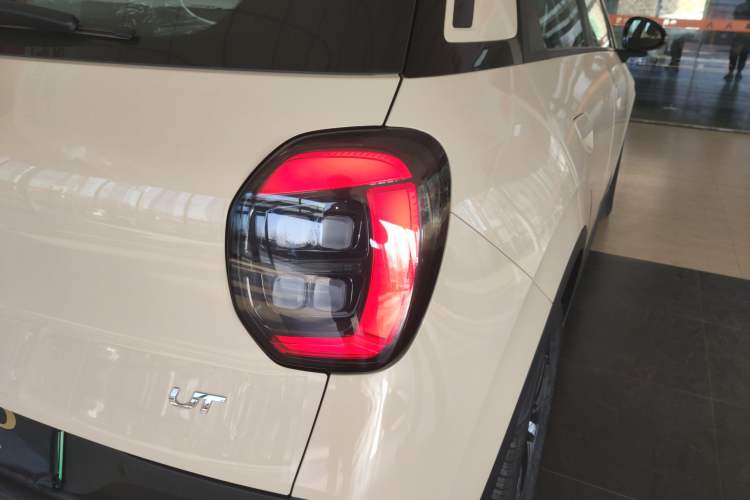 Used AION UT 2025 420 Intelligent Luxury Edition