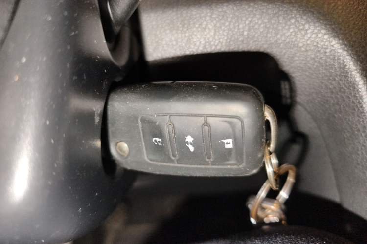 Used Volkswagen Bora 2015 Zhuihui Edition 1.6L Manual Comfort Model
