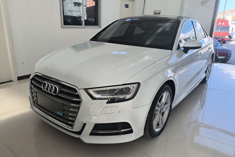 Used Audi A3 2020 Limousine 35 TFSI Fashion Edition China VI Emission Standard