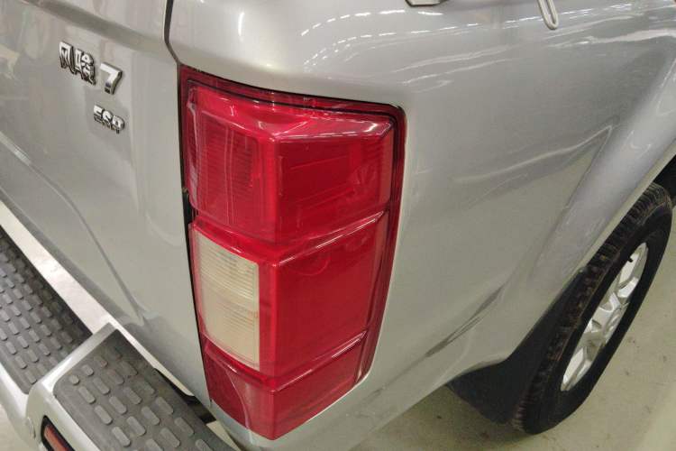 Used Great Wall Wingle 7 2019 2.0T Diesel Two-Wheel Drive Elite Version China VI Standard Big Double Cabin GW4D20M