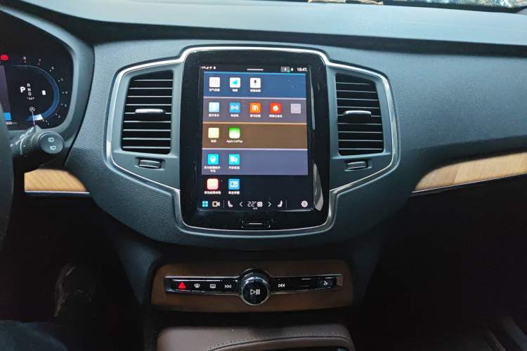 Used Volvo XC90 2023 B5 SmartDrive Luxury Edition 5 Seats
