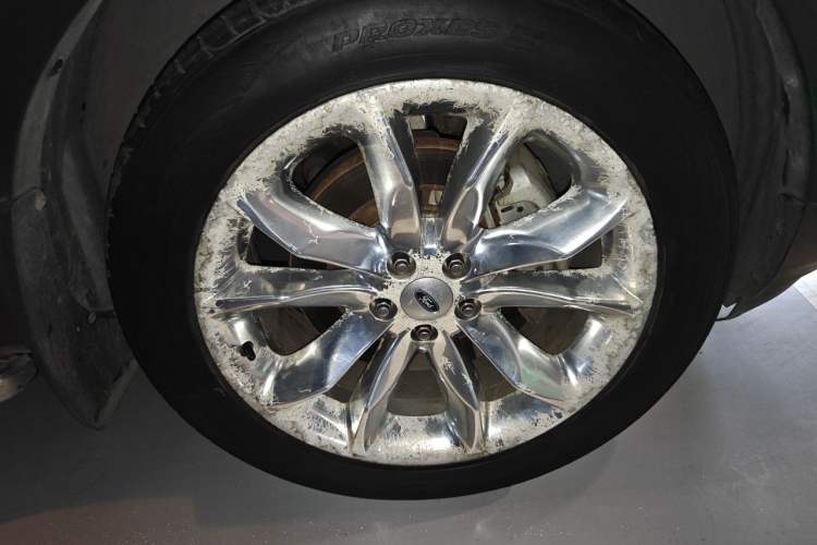 Used Ford Explorer 2013 3.5L Deluxe Model