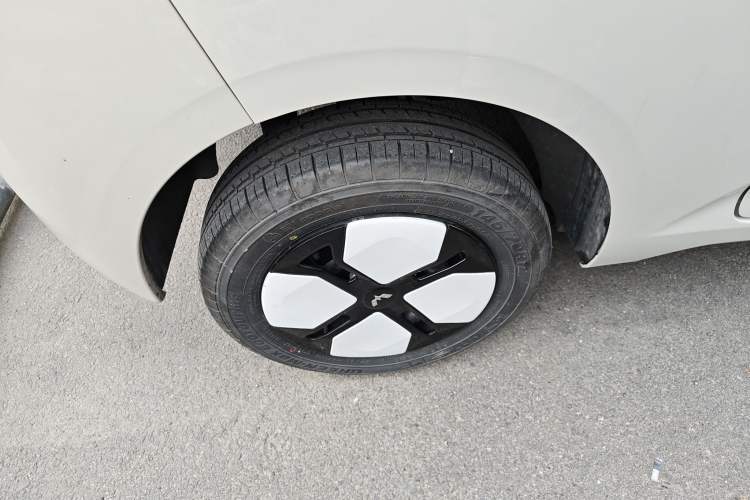 Used Wuling Hongguang MINIEV 2024 3rd Generation 215km Advanced Version