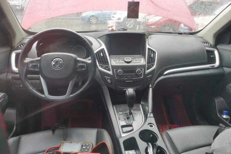 Used Dongfeng Aeolus AX7 2016 2.0L Automatic Zhiyi Trim