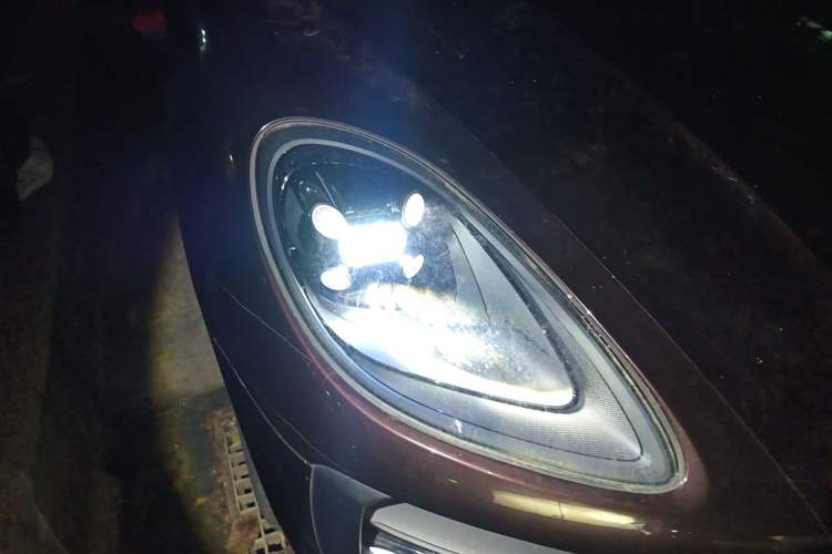 Used Porsche Macan 2018 Macan 2.0T