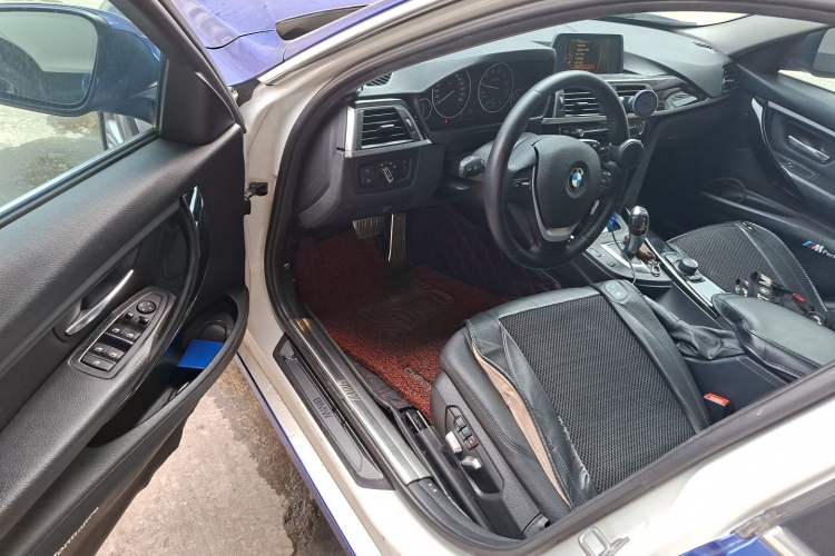 Used BMW 3 Series 2017 320Li Fashion Model
