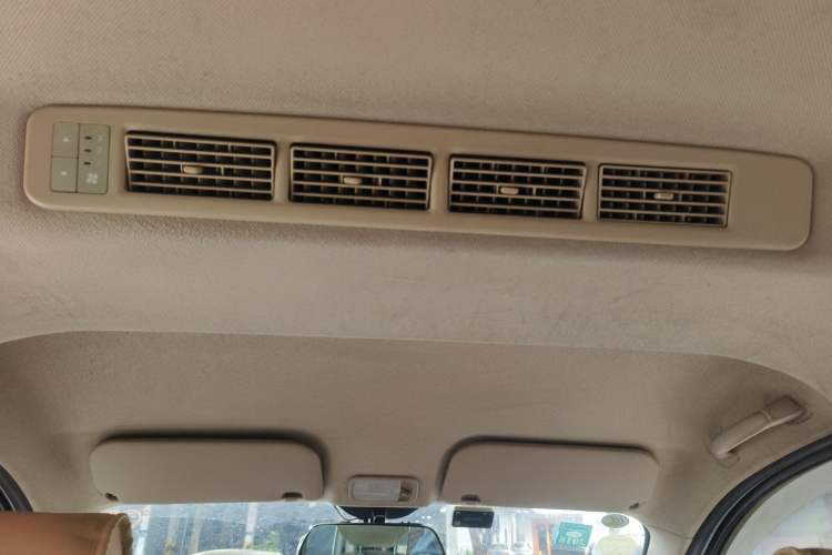 Used Wuling Rongguang V 2015 1.5L Standard Version Headliner