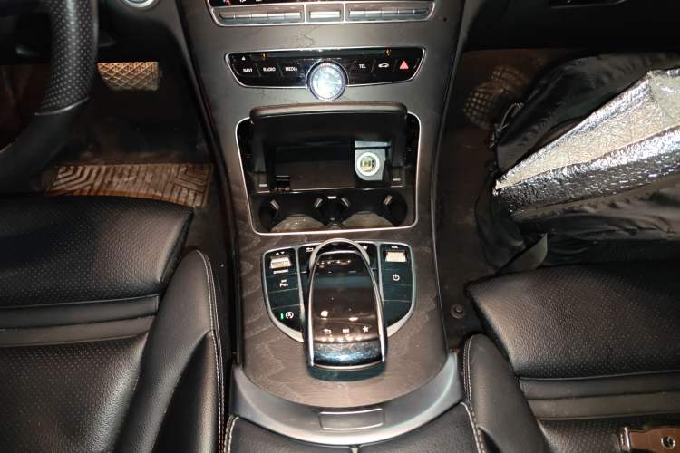 Used Mercedes-Benz C-Class 2018 C 180 L Fashion Edition Sport Version