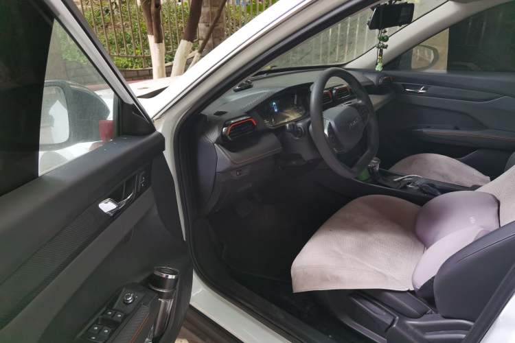 Used Dongfeng Aeolus Yixuan GS 2024 Mach Edition 1.5L Automatic Starry Version Driver Seat