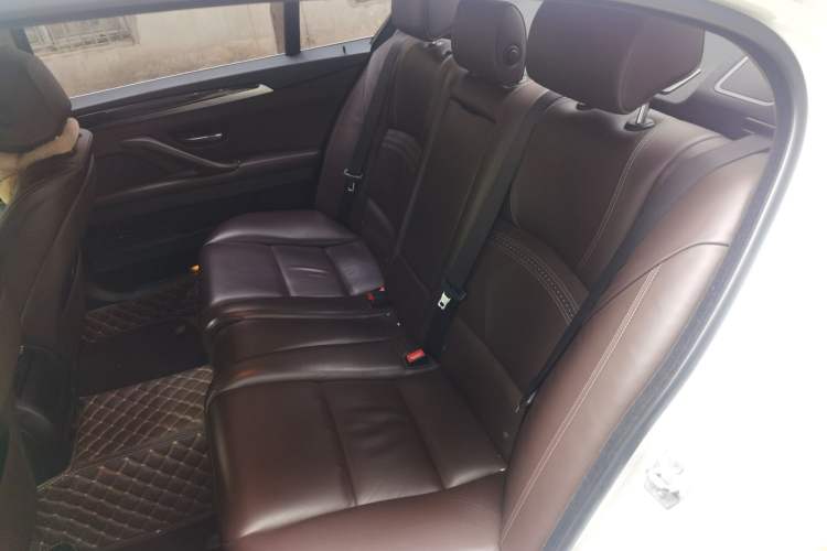Used BMW 5 Series 2017 525Li Leading Model Left Rear Seat