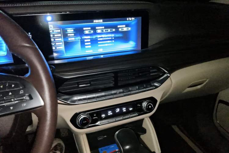 Used Bestune T77 2019 230 TID Automatic Luxury Version National V