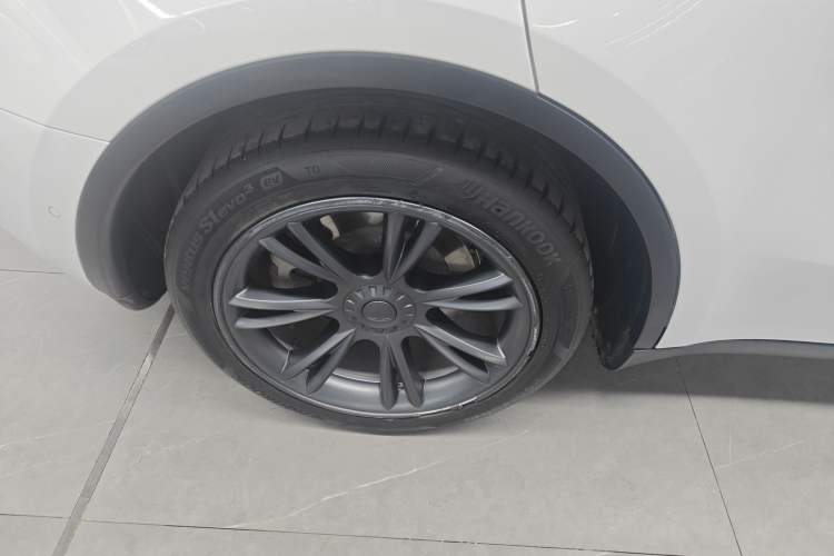 Used Tesla Model Y 2022 Rear-Wheel-Drive Version