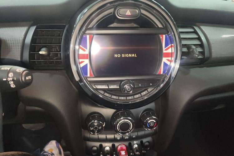 Used MINI MINI 2014 1.5T COOPER Fun