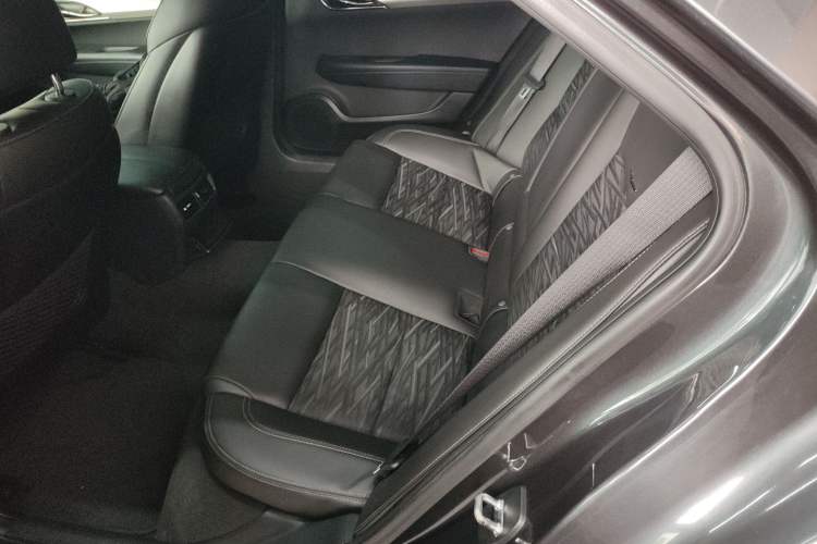 Used Cadillac ATS-L 2016 28T Elite Edition Left Rear Seat