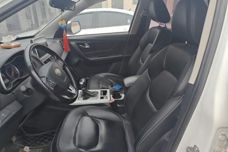 Used Bestune X40 2019 1.6L Automatic Luxury Edition China VI