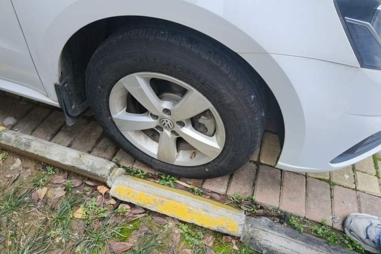 Used Volkswagen Lavida 2019 Lavida Start 1.5L Manual Fashion Edition China VI Standard