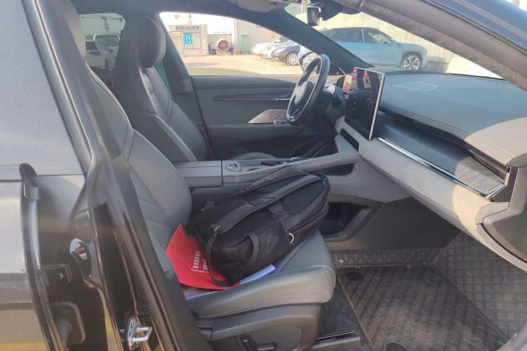 Used Zeekr 001 2021 Ultra-Long Range Dual-Motor YOU Version