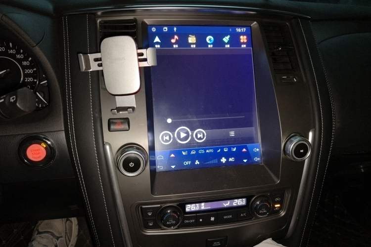 Used Nissan Patrol 2018 4.0L LinkedIn Edition Audio And AC Panel