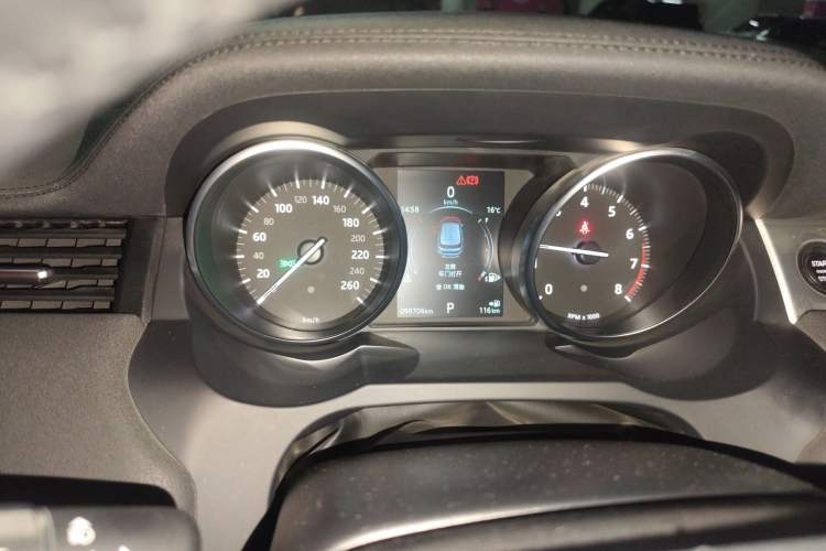 Used Land Rover Range Evoque 2018 240 PS SE Smart Brilliance Edition
