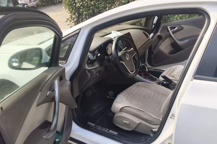 Used Buick GT 2013 GT 1.6L Automatic Fashion Edition