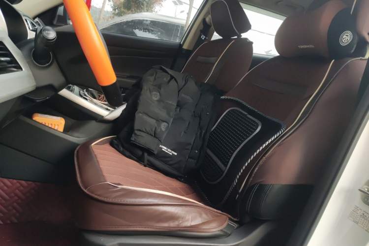 Used Geely Auto Emgrand X7 Sport 2018 1.8TD Automatic Two-Wheel Drive Smart Connect 4G Internet Edition