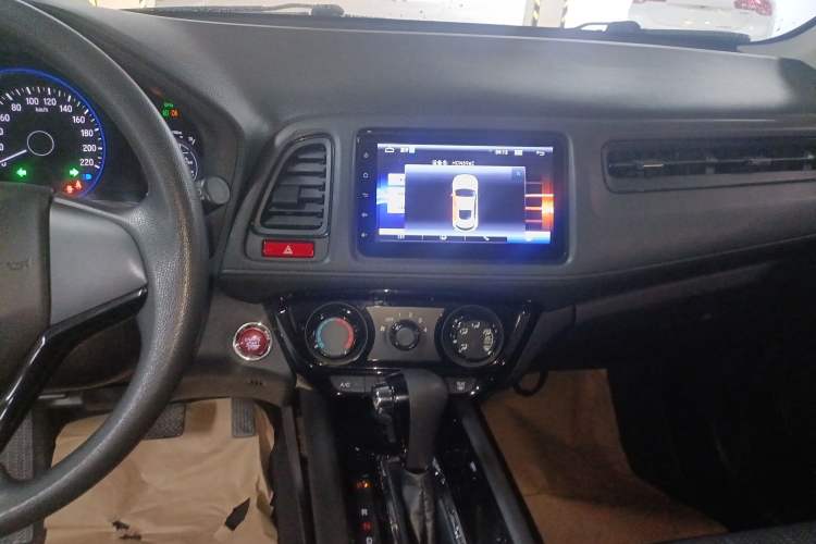 Used Honda Vezel 2017 1.8L CVT Front-Wheel Drive Pioneer Edition