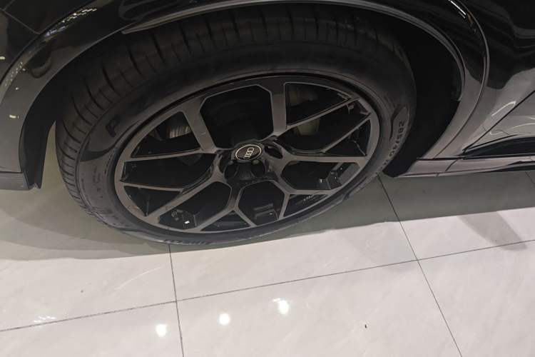 Used Audi Q7 2025 45 TFSI quattro S line Black Warrior Edition
