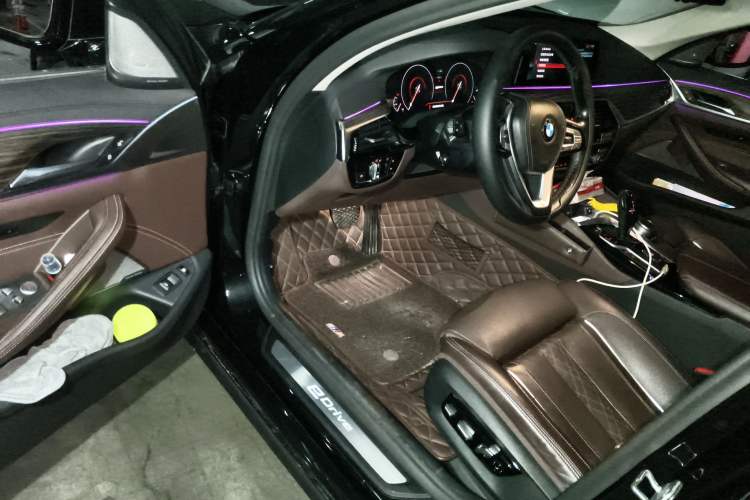 Used BMW 5 Series New Energy 2019 Updated 530Le Pioneer Edition
