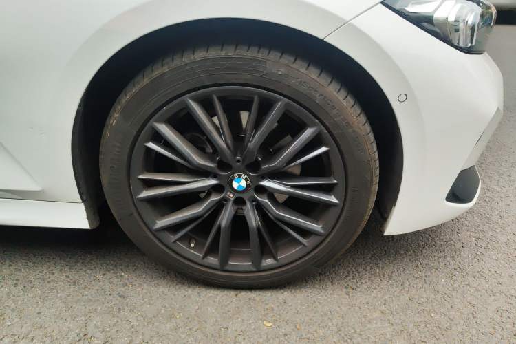 Used BMW 3 Series 2023 325Li M Sport Night Edition Package
