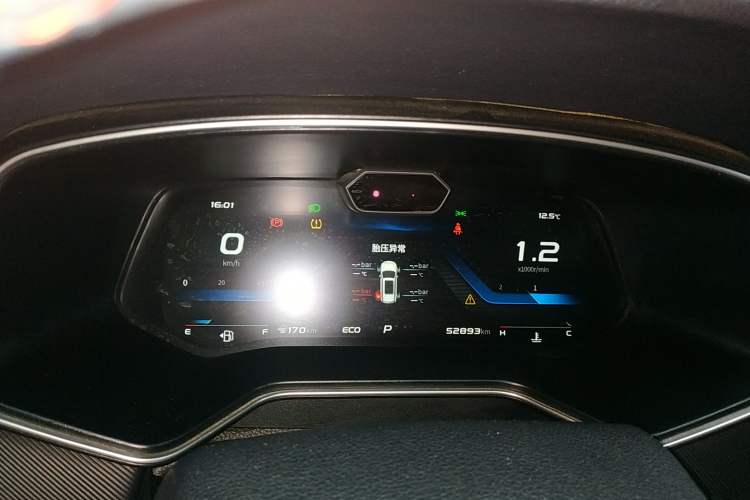 Used Oshan X7 2021 1.5T Space Freedom Edition with Automatic Parking and Facial Recognition