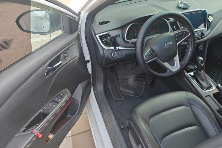 Used Chevrolet Monza 2020 Light Hybrid RS 330T Automatic Comfort Edition
