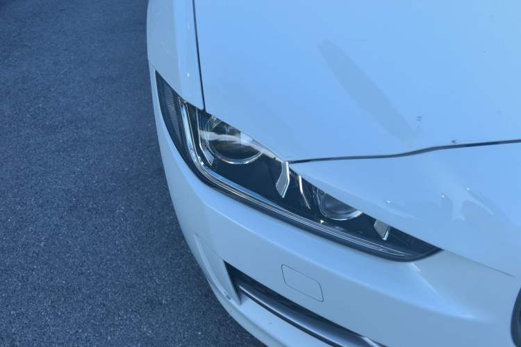 Used Jaguar XE 2017 2.0T 200 PS R-Sport