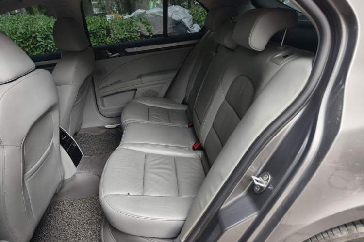 Used Skoda Superb 2009 1.8TSI Automatic Prestige Edition Left Rear Seat