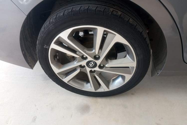 Used Hyundai Elantra (6th Generation / Lingdong) 2016 1.6L Automatic ZhiXuan – Elite Version
