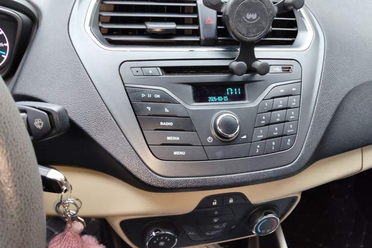 Used Ford Escort 2015 1.5L Automatic Comfort Edition
