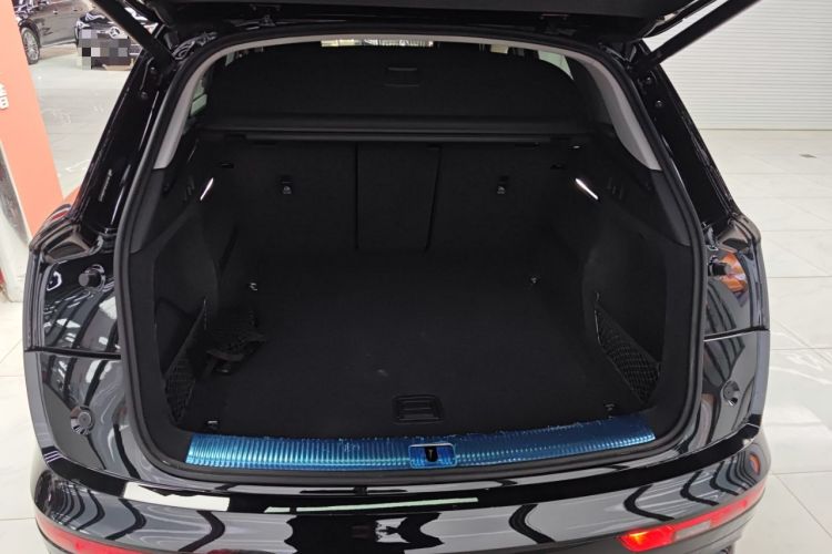 Used Audi Q5L 2022 Updated 45T Luxury Dynamic Version