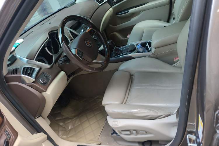 Used Cadillac SRX 2012 3.0L Leading Model
