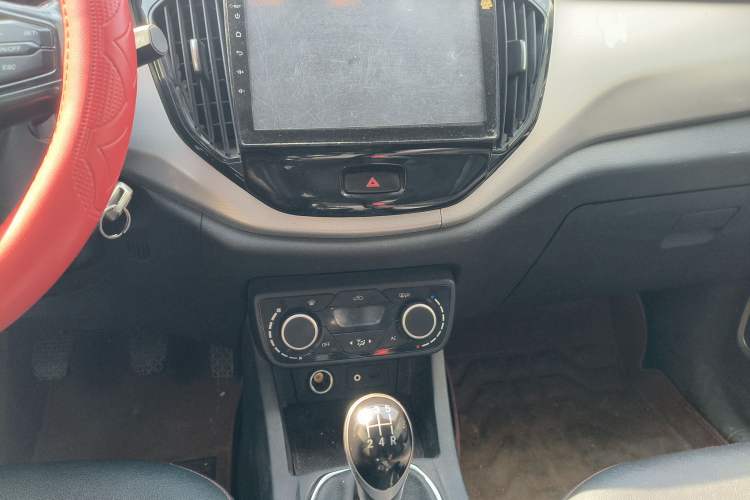 Used FAW Senya R7 2016 1.6L Manual Luxury Model