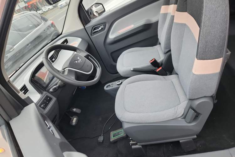 Used Wuling Hongguang MINIEV 2021 Macaron Fashion Model Lithium Iron Phosphate
