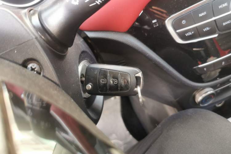 Used Haval H1 2015 1.5L Manual Luxury Model
