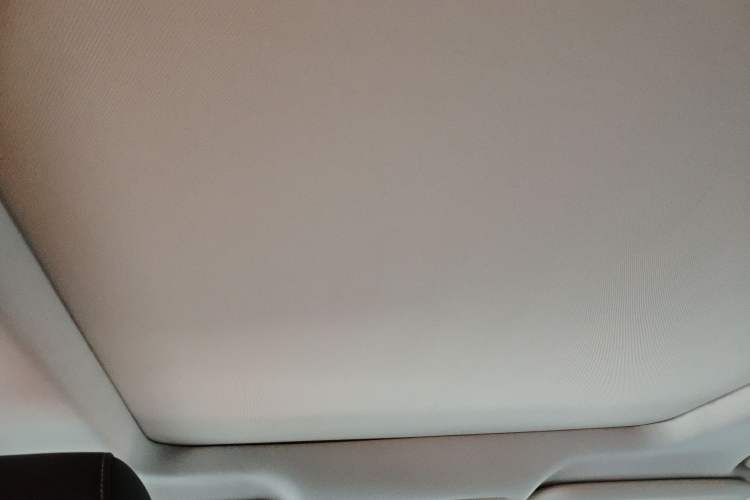 Used Ford Kuga 2015 2.0L GTDi Four-Wheel-Drive Sport Model