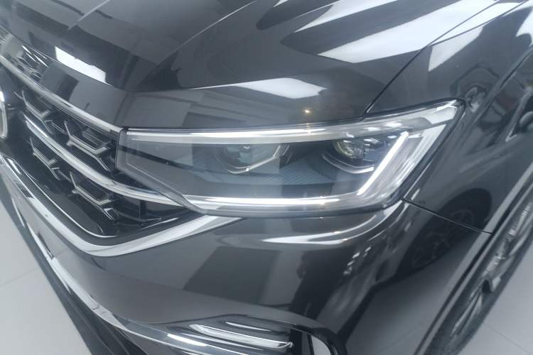 Used Volkswagen Tayron 2024 380TSI Four-Wheel Drive R-Line High-Energy Version
