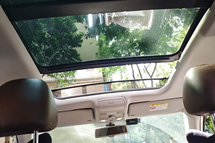 Used Volkswagen Tiguan 2015 1.8TSI Automatic Two-Wheel Drive Luxury Model Headliner