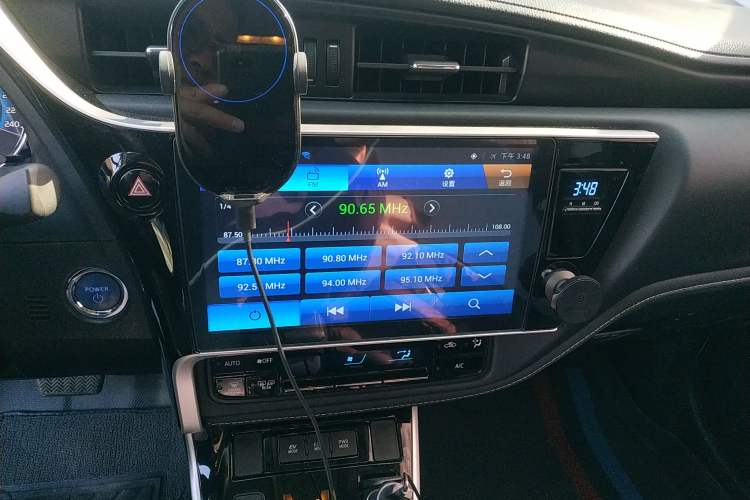 Used Toyota Corolla 2017 Revised Dual-Engine 1.8L E-CVT Elite Edition Audio And AC Panel