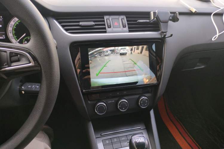 Used Skoda Octavia 2019 TSI280 DSG Luxury Edition Station Wagon China VI Standard