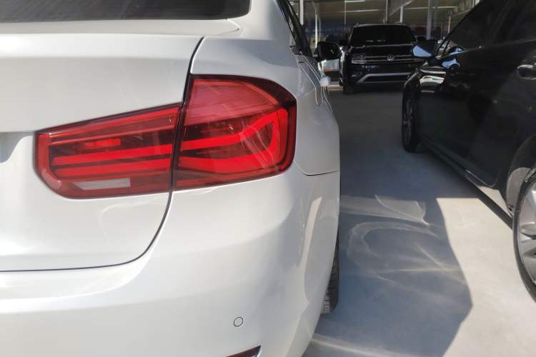 Used BMW 3 Series 2017 320Li xDrive Fashion Model
