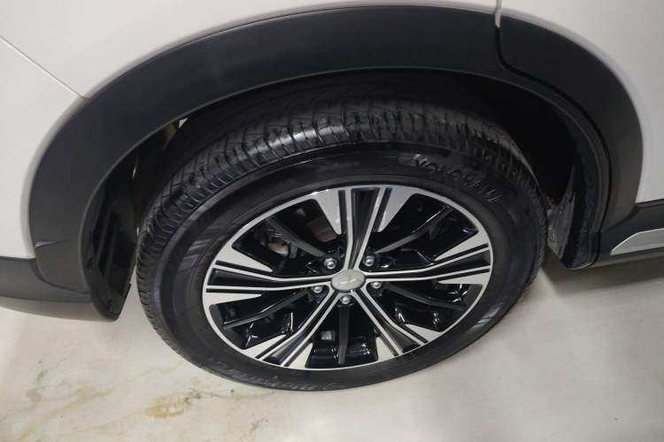 Used Mitsubishi Eclipse Cross 2019 1.5T CVT Two-Wheel Drive Dream Edition China VI Standard