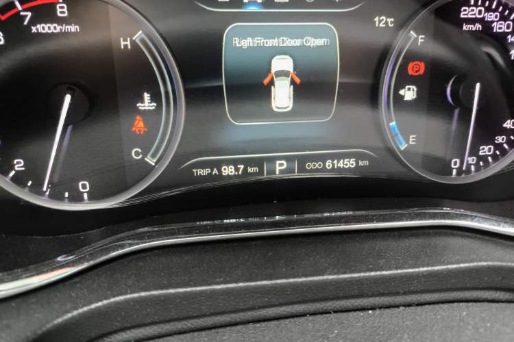 Used Changan CS75 2017 Shangkui Edition 1.5T Automatic Fengxiang Model